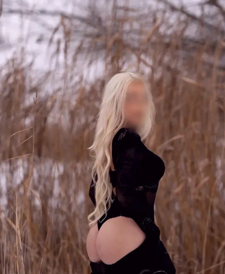 Ambra, 23 anni