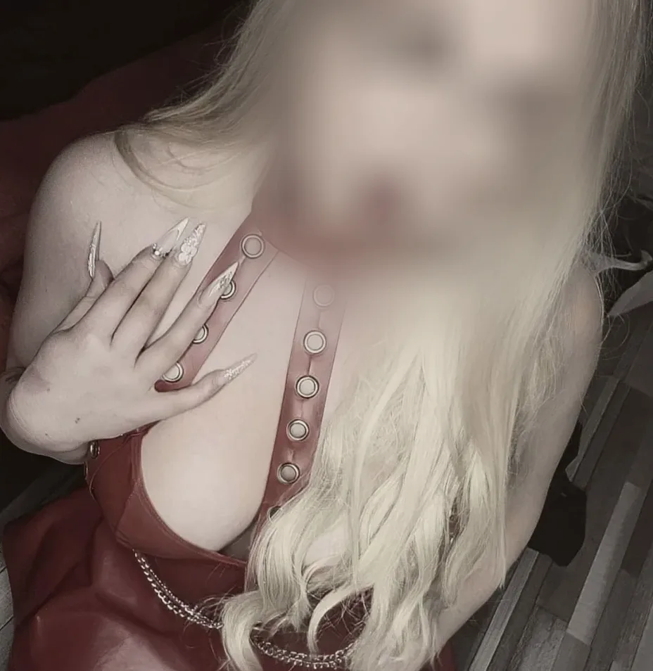 Ginevra, 29 anni