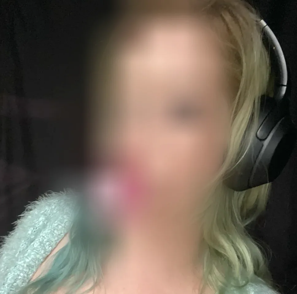 Ginevra, 35 anni